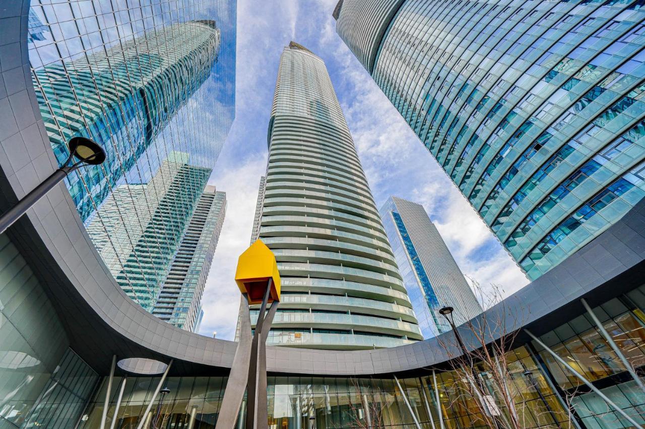 Signature Residence Toronto Exterior photo